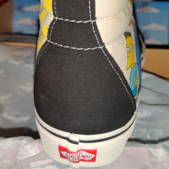 Vans x The Simpsons Sk8-Hi - Picture 5 of 12